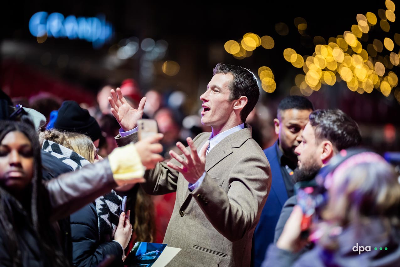 Callum Turner | Actor